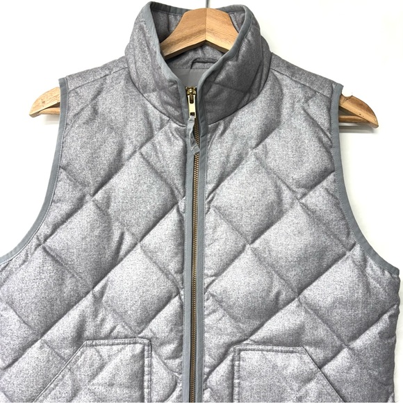 J Crew Diamond Quilted Down Zip Up Puffer Vest Jacket Gray Silver Size Small - Picture 3 of 14